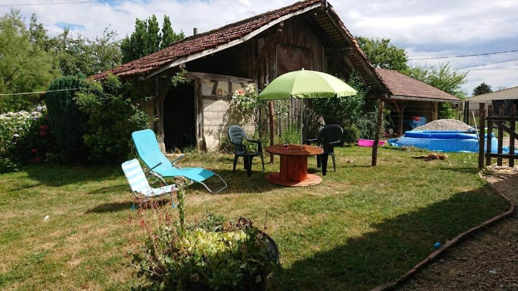 A La Poularde B&B Curciat-Dongalon Zimmer foto
